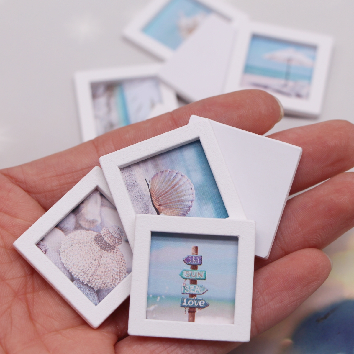 Dollhouse Miniature Wooden Oce - Engraved Wood Frame ulasan dan harga